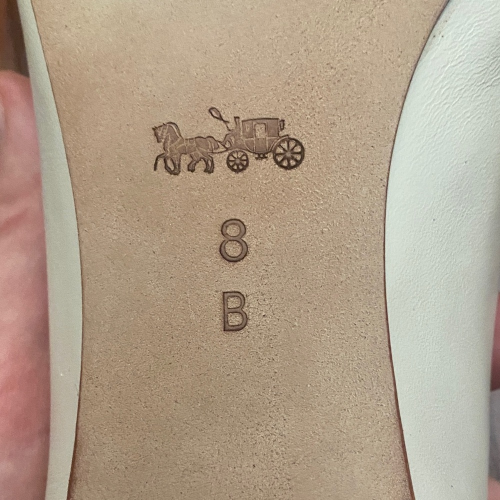 Coach Jill Soft Shine Calf Flats in Ivory - Picture 3 of 14